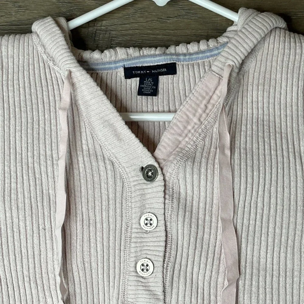 Tommy Hilfiger Hooded Sweater Womens L Knit Pink Pullover Front Pockets Buttons - Picture 3 of 10